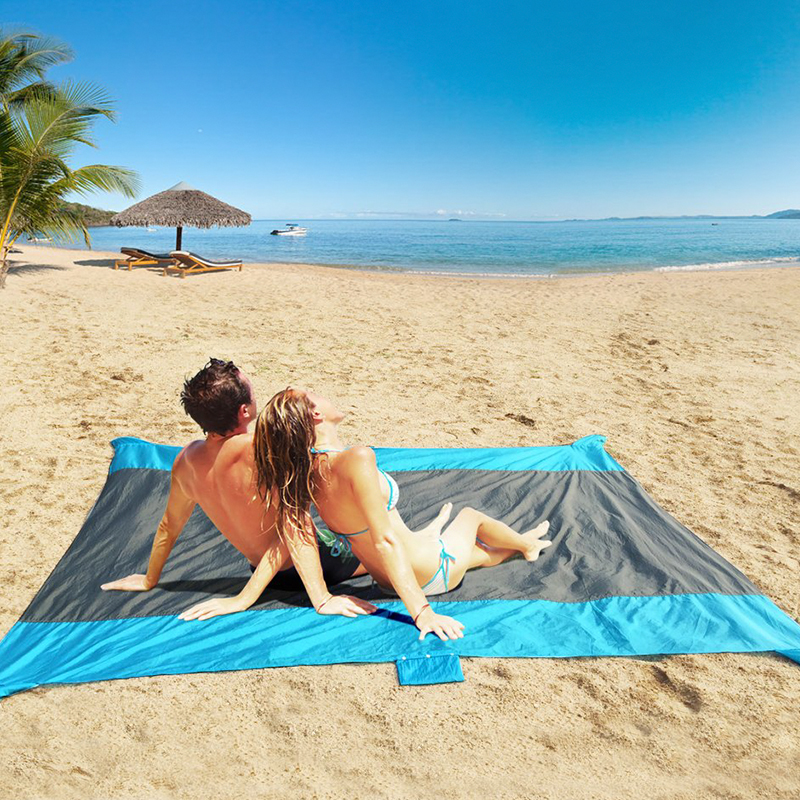 Outdoor Camping Lightweight Sand Proof Beach Blanket & Picnic Mat