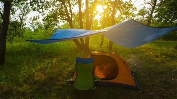 Camping Tarp Vs. Camping Tent: Pros and Cons