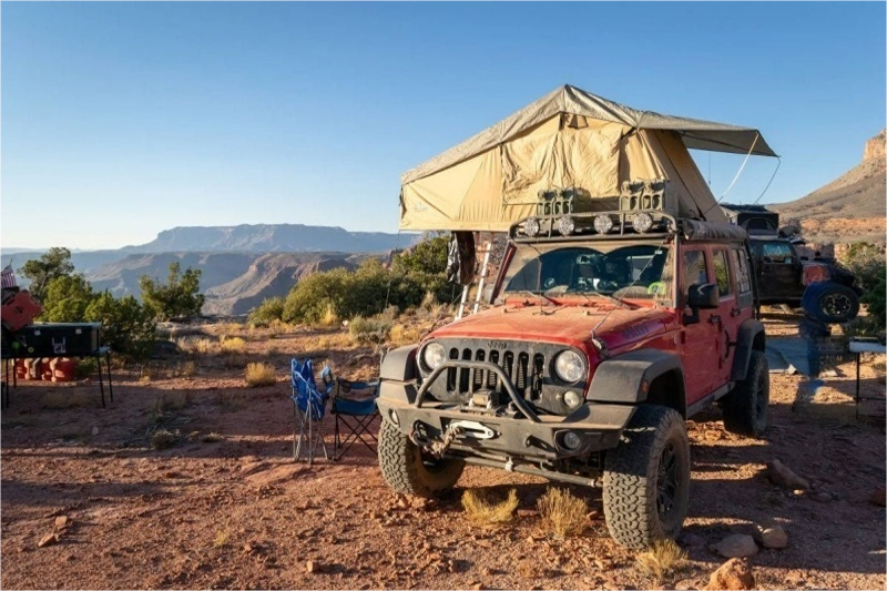 The Differences Between Overlanding and Car Camping