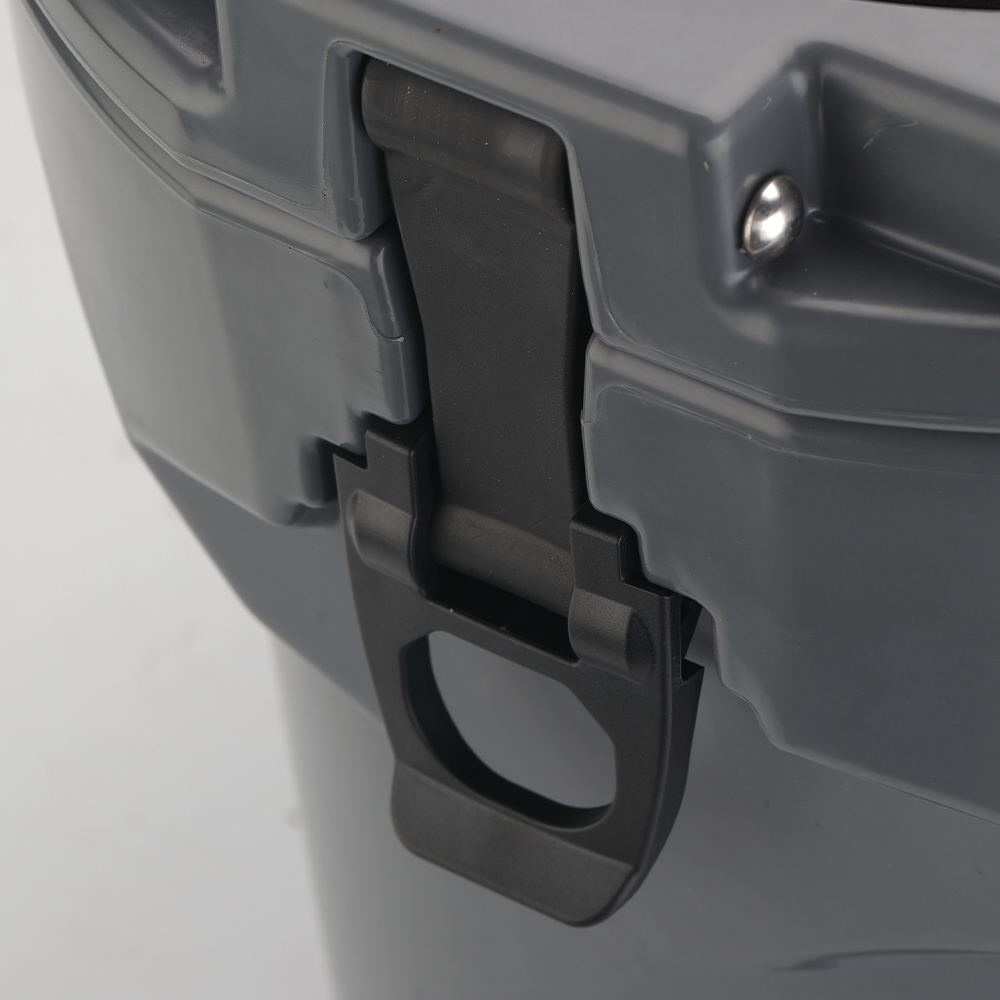 Portable LIDPE PU Cold Insulated Thermal Backpack Cooler Box